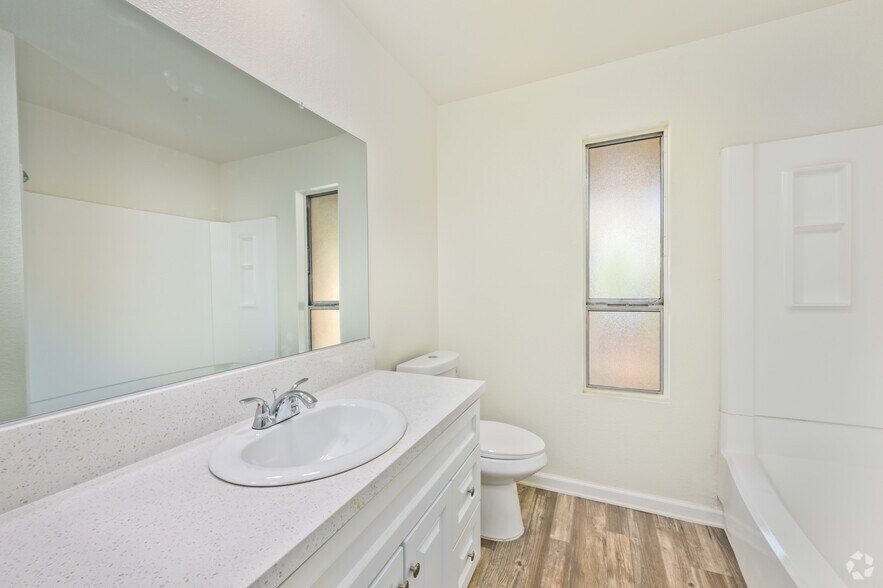 More Photos Of 755 E Virginia Way, Barstow Apartments For Sale