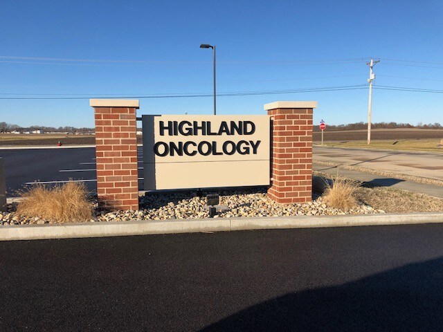 More Photos Of 208 Flax Dr, Highland Medical For Sale