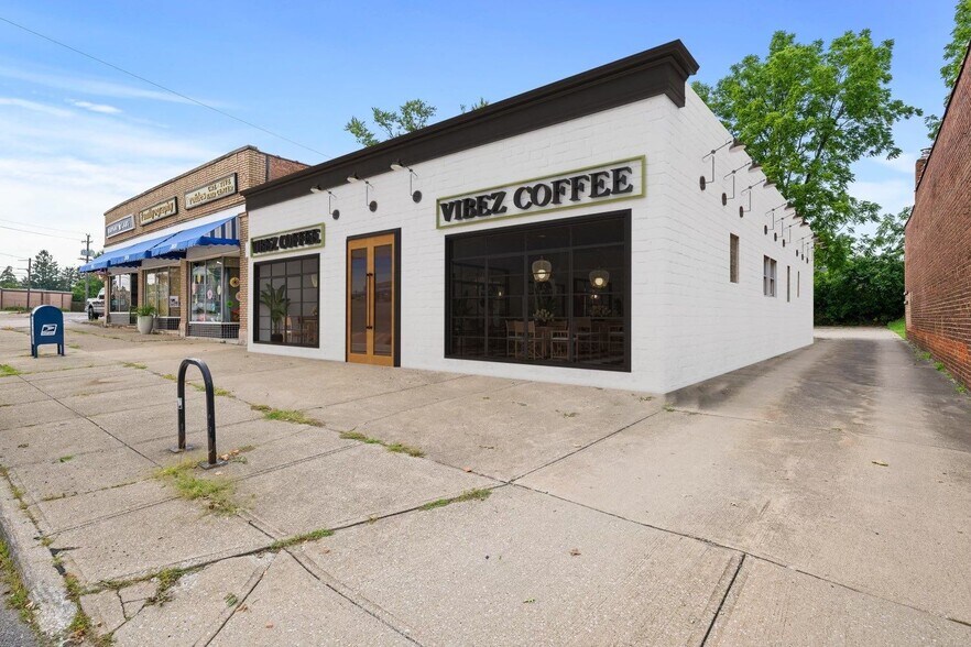 More Photos Of 2024-2032 W Schaaf Rd, Cleveland General Retail For Sale