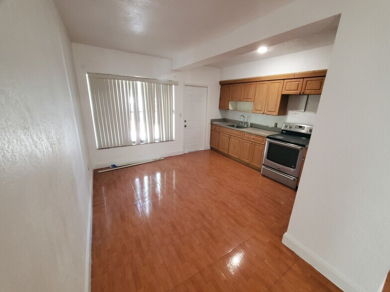 More Photos Of 609 NE 138th St, North Miami Multifamily For Sale