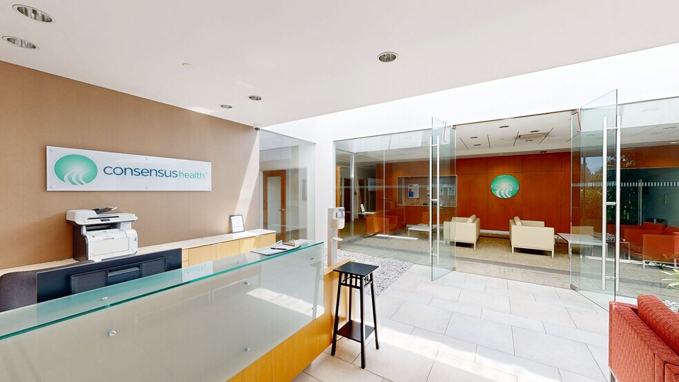 More Photos Of 402-404 Lippincott Dr, Marlton Medical For Sale