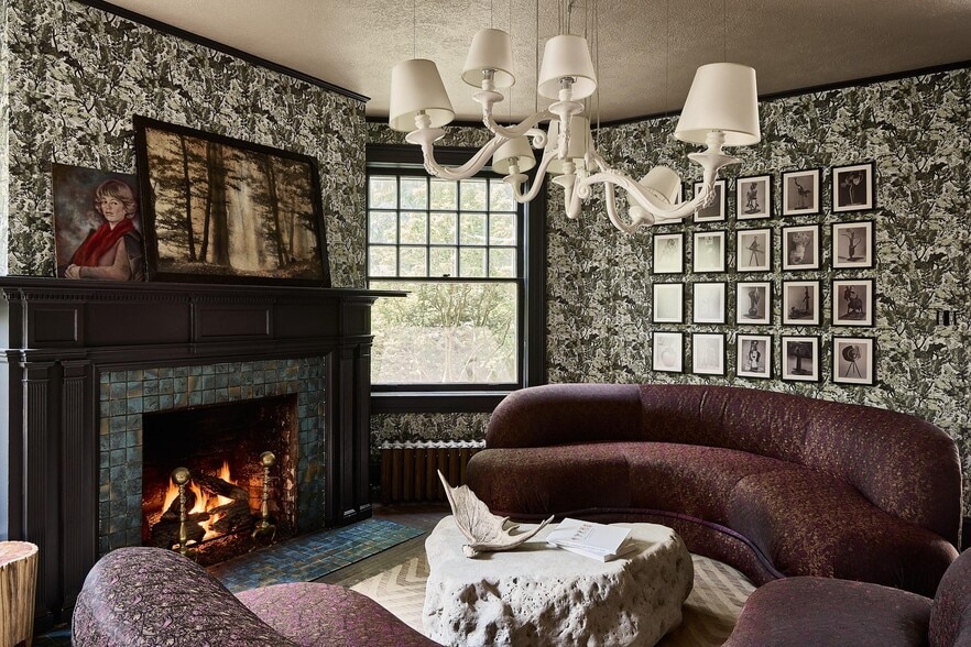 More Photos Of 173 E Chestnut St, Asheville Hotel For Sale