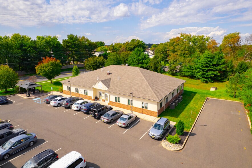 More Photos Of 1387-1389 Chews Landing Rd, Clementon Medical For Sale