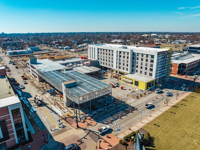 More Photos Of 500 W 2nd St, Owensboro Apartments For Lease