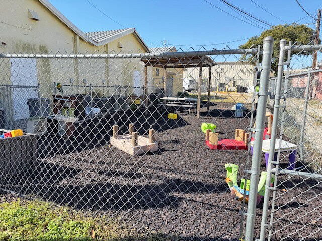 More Photos Of 590 E Summerlin St, Bartow Daycare Center For Sale