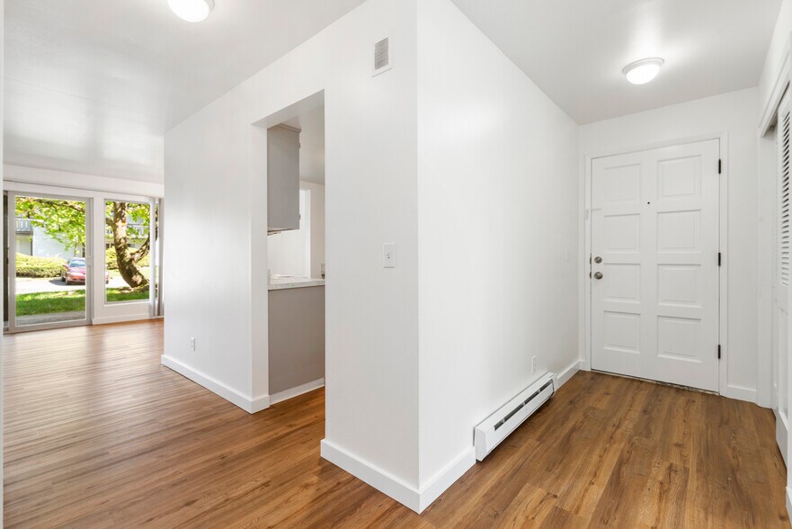More Photos Of 7234 47th Ave NE, Marysville Apartments For Sale