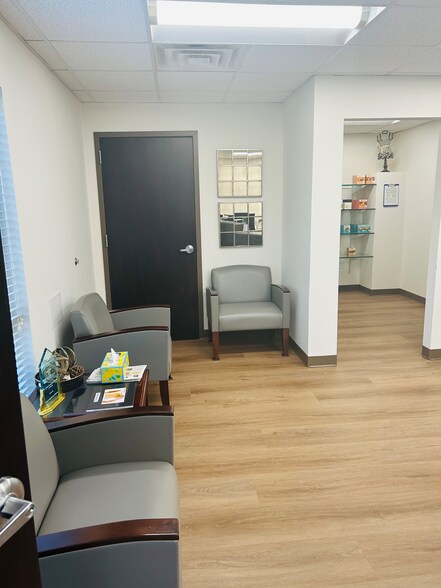 More Photos Of 660 Lanier Park Dr, Gainesville Medical For Lease