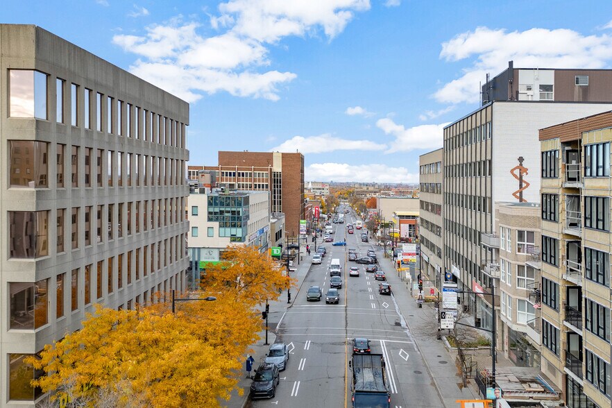 More Photos Of 5843-5847 Ch De La Côte-Des-Neiges, Montréal Medical For Lease
