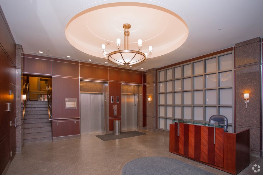 More Photos Of 104-114 Willits St, Birmingham Office For Lease