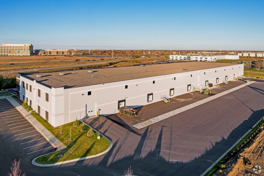 More Photos Of 9501 Louisiana Ave, Brooklyn Park Warehouse For Lease