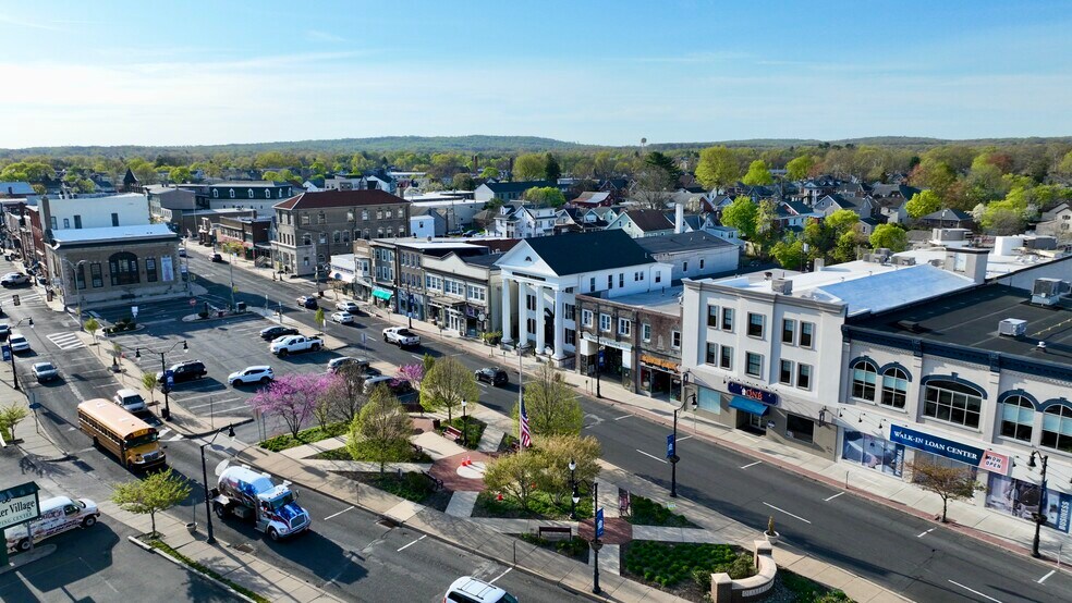 More Photos Of 312-314 W Broad St, Quakertown Office For Sale