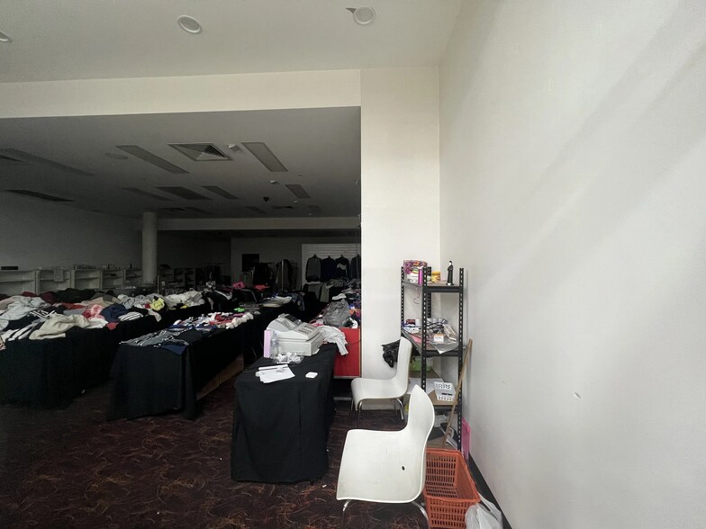 More Photos Of 165-191 Macquarie St, Liverpool General Retail For Lease