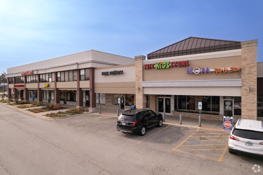 More Photos Of 830 Buffalo Grove Rd, Buffalo Grove Unknown For Lease