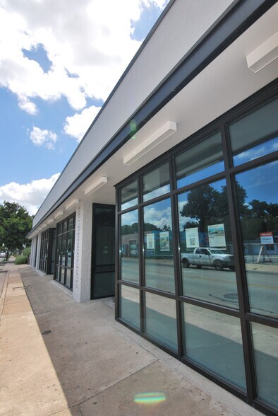 More Photos Of 1201 E Cesar Chavez St E, Austin Coworking Space