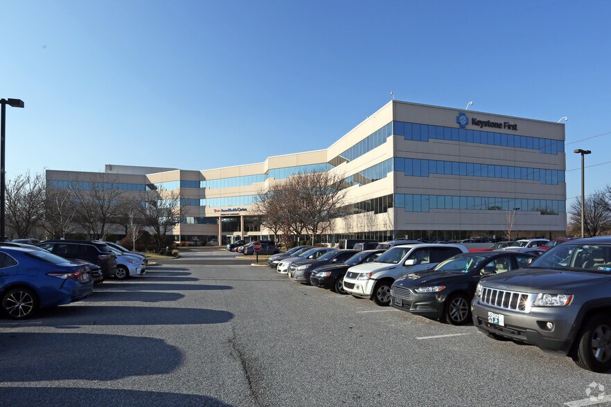 More Photos Of 100 Stevens Dr, Lester Unknown For Lease