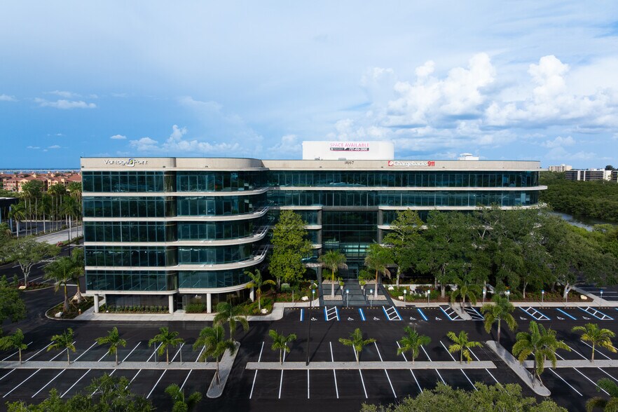 More Photos Of 18167 US Highway 19 N, Clearwater Office For Lease