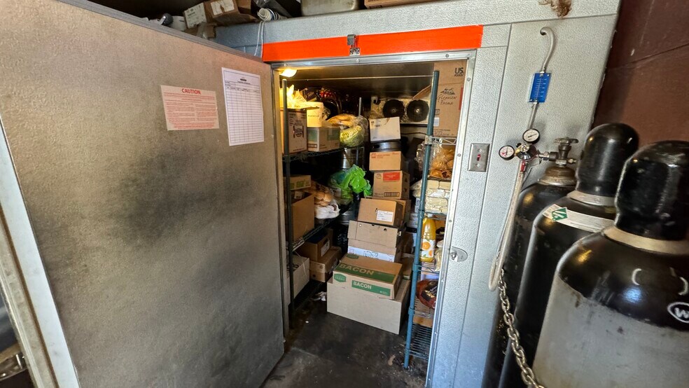 More Photos Of 840 Belvidere Rd, Phillipsburg General Retail For Sale