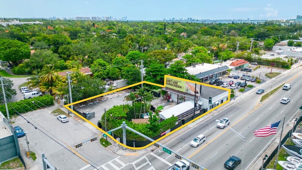 More Photos Of 701-709 NE 79th St, Miami Storefront Retail Office For Sale