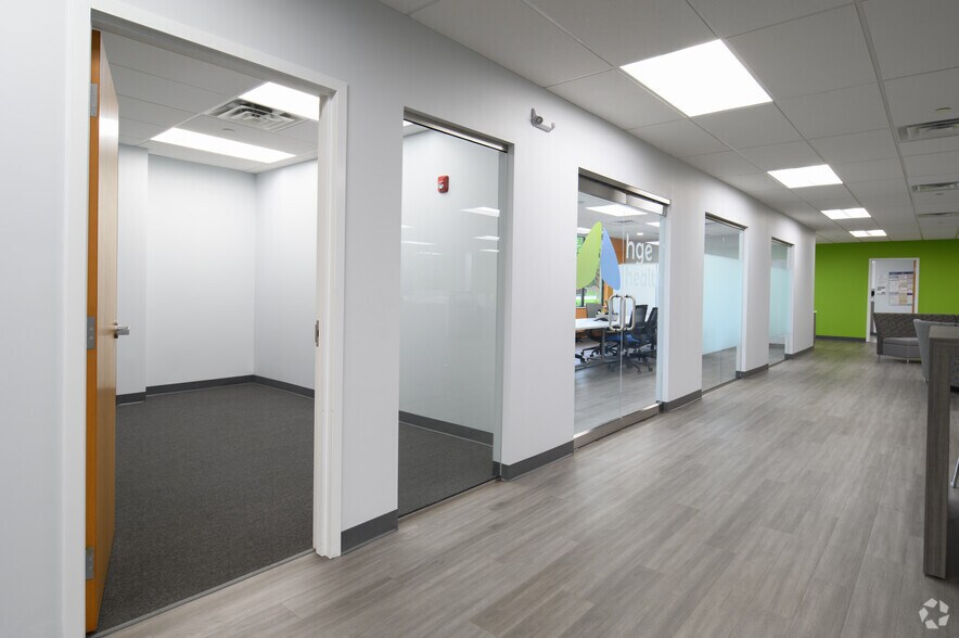 More Photos Of 1301 Virginia Dr, Fort Washington Office For Lease