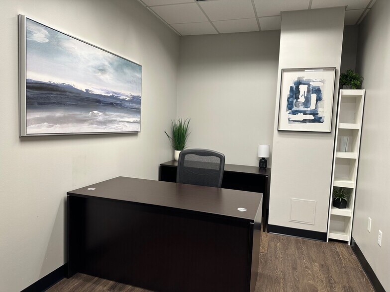 More Photos Of 250 International Pky, Lake Mary Office For Lease