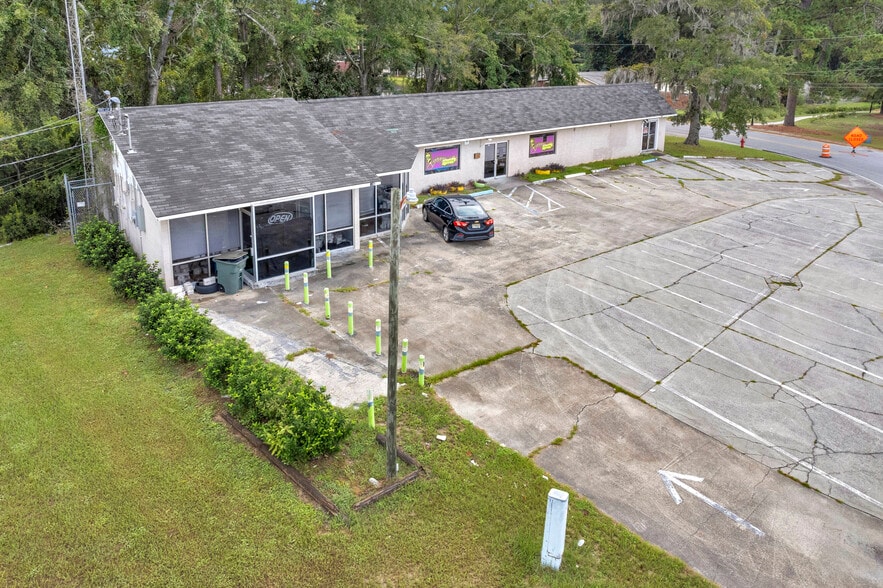 More Photos Of 315 S Welborn St, Hinesville Office For Sale
