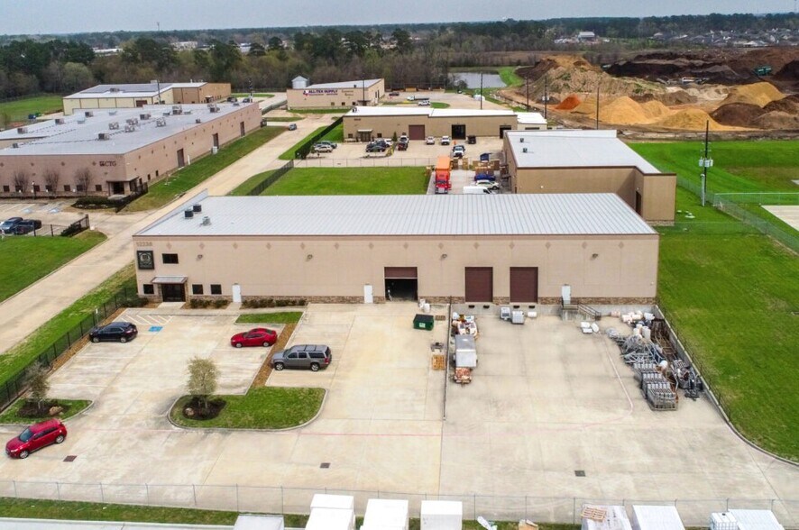 Primary Photo Of 12236 Cutten Rd, Houston Warehouse For Lease