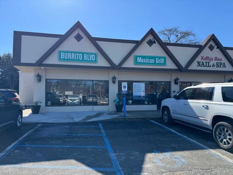 More Photos Of 1270-1280 Montauk Hwy, Oakdale Unknown For Lease