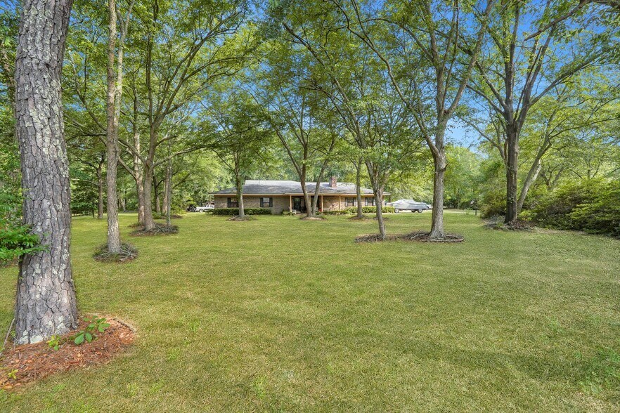 More Photos Of 11659 US Highway 280, Ellabell Land For Sale