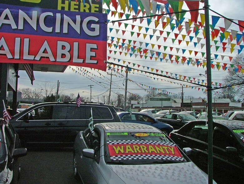 More Photos Of 327 W 6th Ave, Bowling Green Auto Dealership For Sale