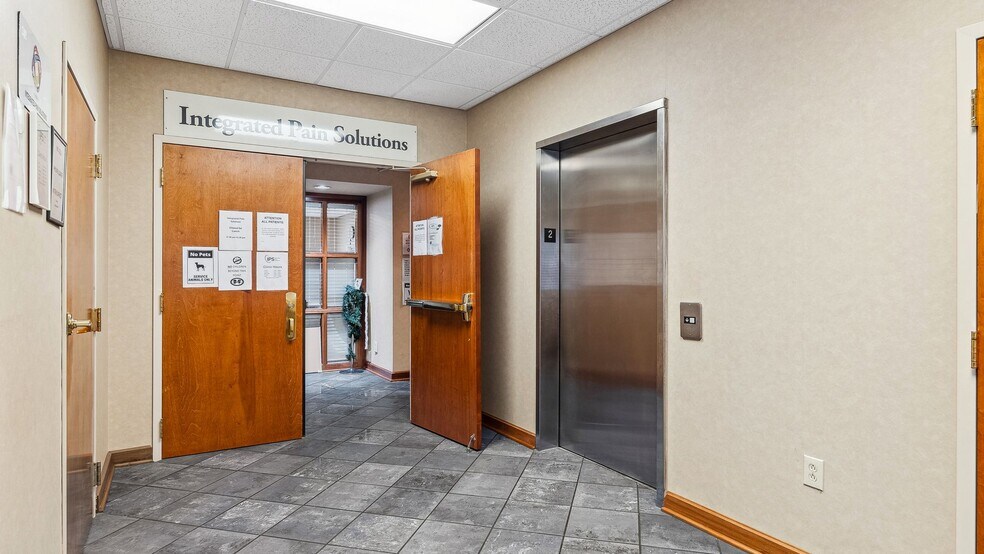 More Photos Of 2149 Valleygate Dr, Fayetteville Medical For Sale