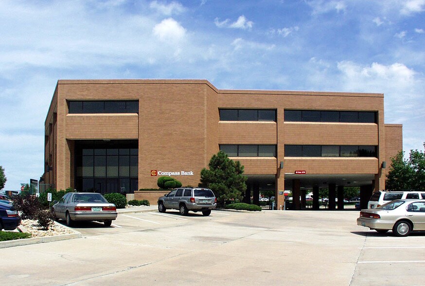 More Photos Of 8100 E Arapahoe Rd, Englewood Office For Lease