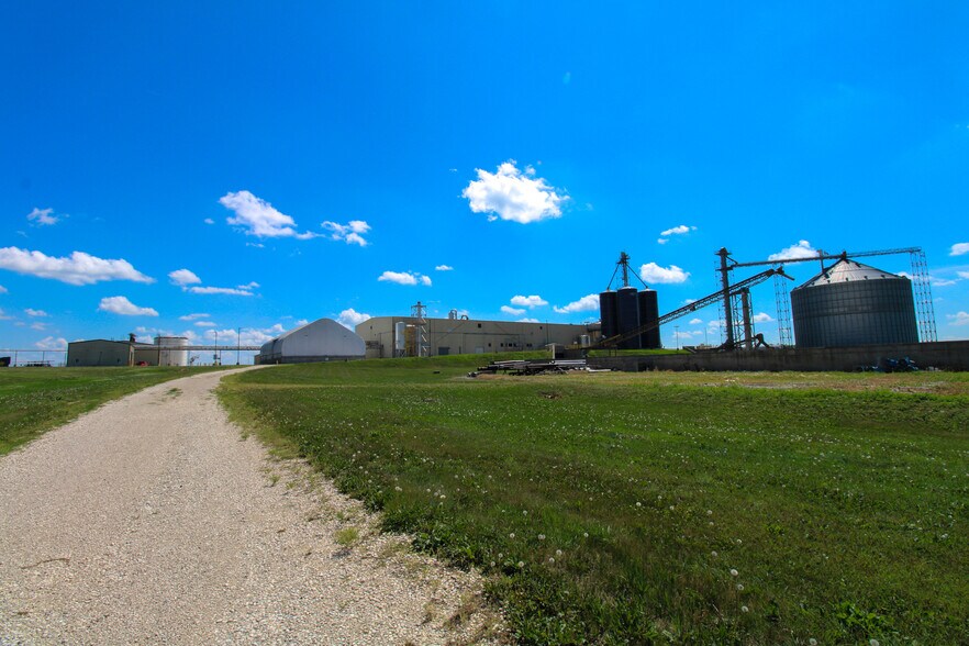 More Photos Of 6059 159th St, Galva Food Processing For Sale