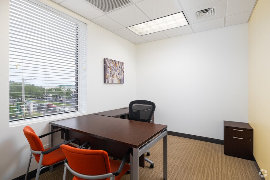 More Photos Of 601 21st St, Vero Beach Loft Creative Space For Lease