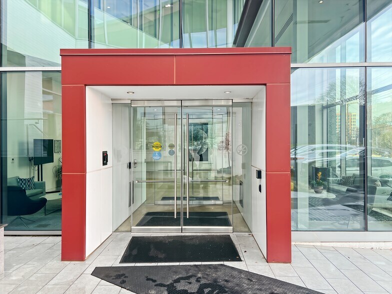 More Photos Of 12358 Parklawn Dr, North Bethesda Coworking Space