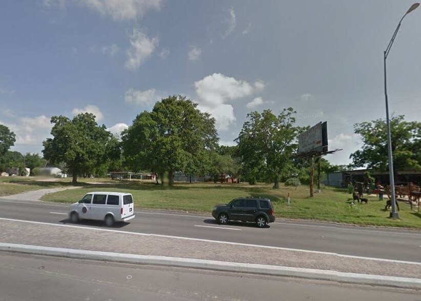 More Photos Of 2320 Hwy 290, Brenham Land For Sale