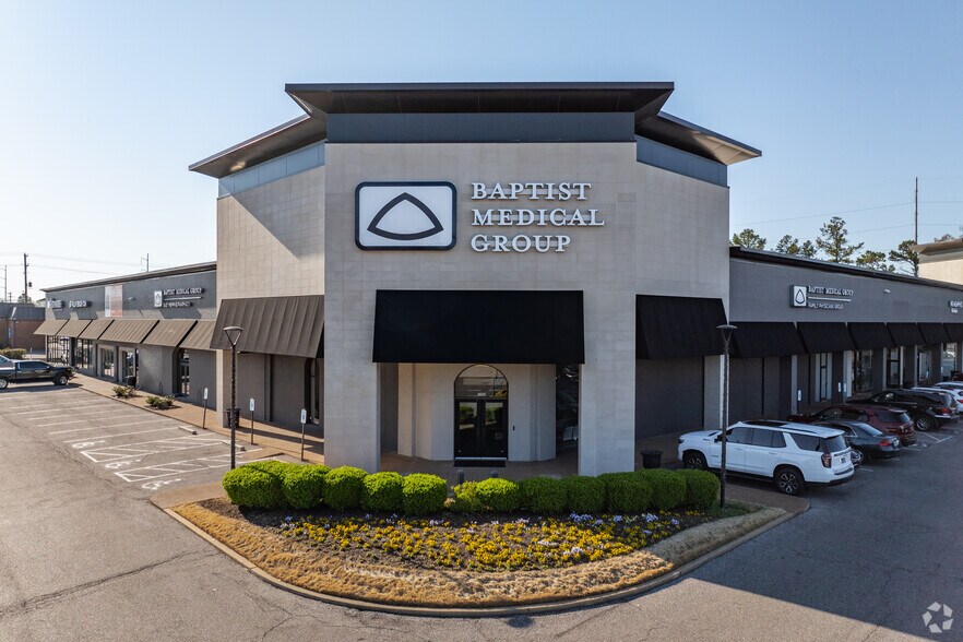 More Photos Of 4609-4637 Poplar Ave, Memphis Unknown For Sale