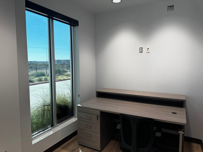 More Photos Of 4701 Avenida Divisadero, Santa Teresa Office For Lease