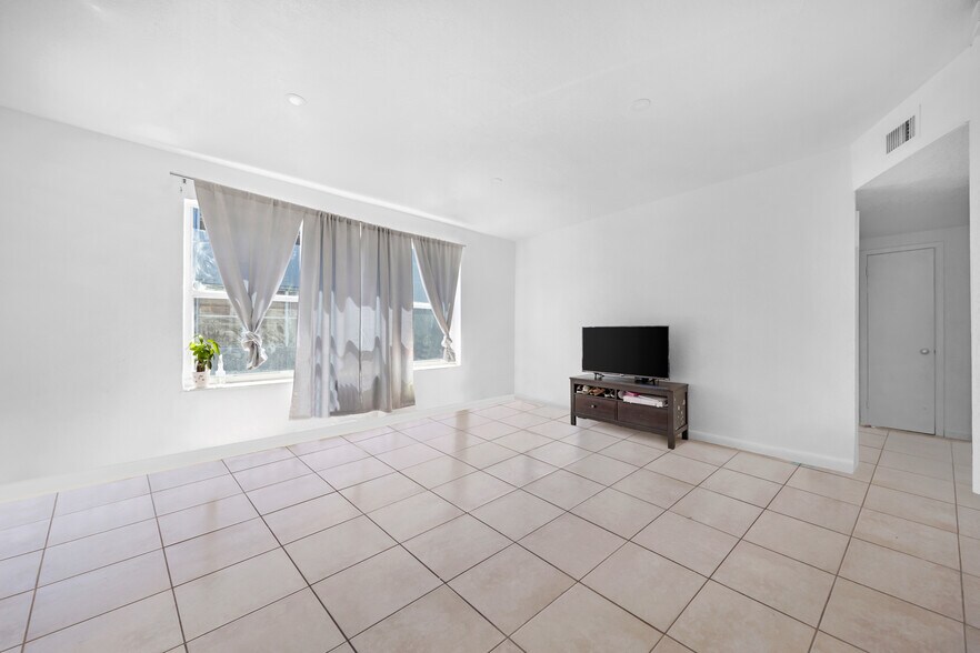 More Photos Of 1580-1590 SW 6th St, Miami Apartments For Sale