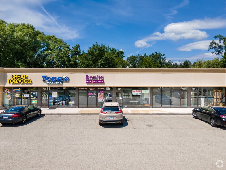 More Photos Of 6800 Kingery Hwy, Willowbrook Unknown For Lease