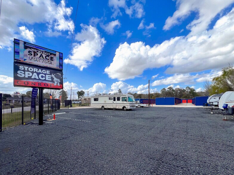 More Photos Of 11483 Old Highway 105 E, Conroe Self Storage For Sale