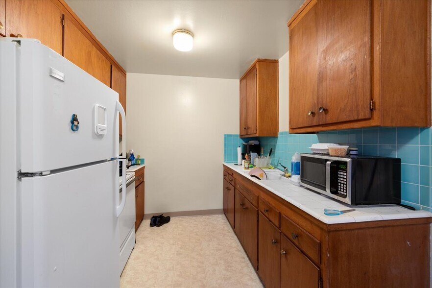 More Photos Of 236 Haas Ave, San Leandro Apartments For Sale