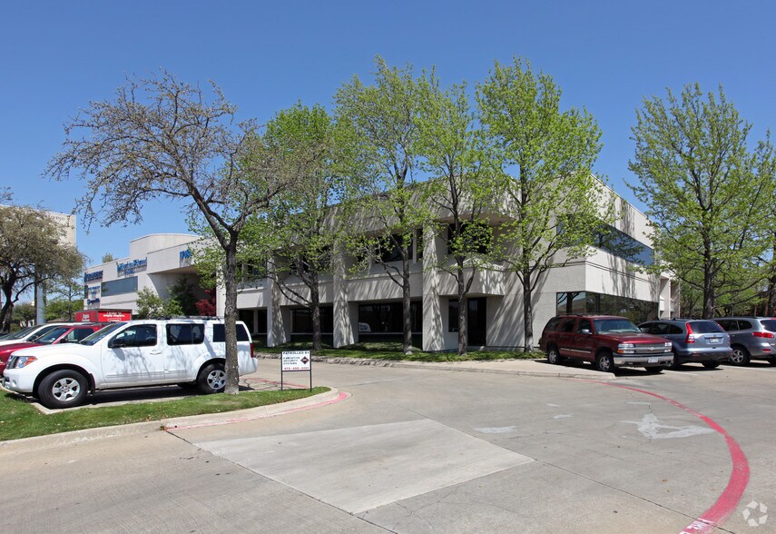 More Photos Of 17480 Dallas Pky, Dallas Office For Lease