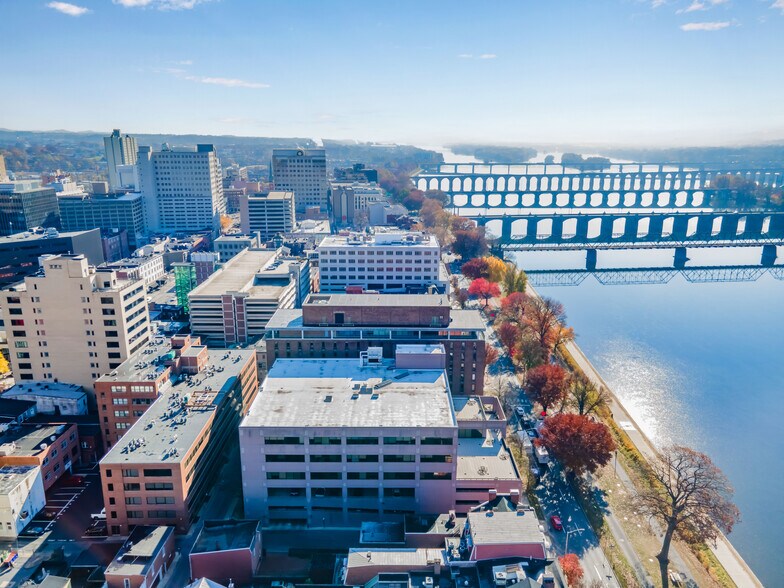 More Photos Of 315 N Front St, Harrisburg Apartments For Sale