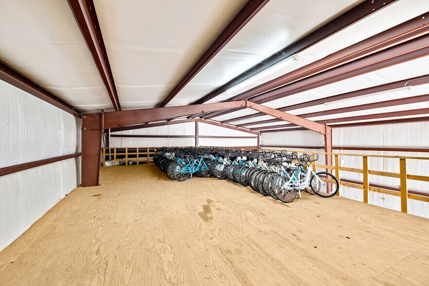 More Photos Of 605 N County Highway 393, Santa Rosa Beach Industrial For Lease