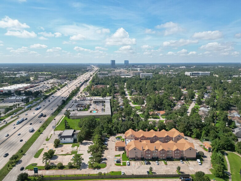 More Photos Of 29801 Interstate 45, Spring Medical For Sale