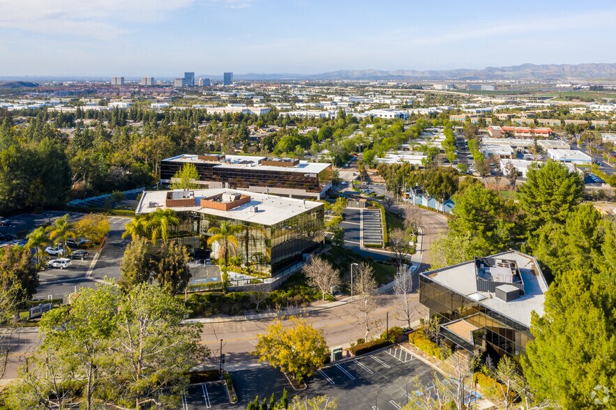 More Photos Of 23201 Mill Creek Dr, Laguna Hills Office For Lease