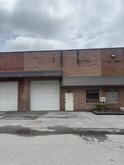 Primary Photo Of 7708-7732 Old Alexandria Ferry Rd, Clinton Warehouse For Lease