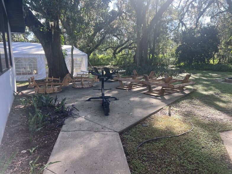 More Photos Of 31722 State Road 52, San Antonio Medical For Sale