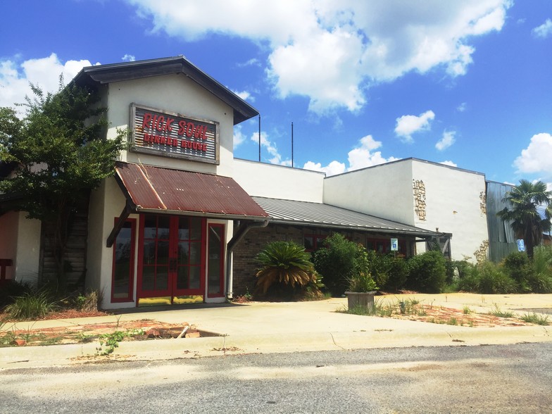 Primary Photo Of 226 Blanchard St, West Monroe Restaurant For Sale