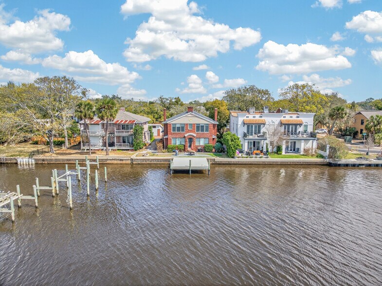 More Photos Of 1710 River Rd, Jacksonville Apartments For Sale